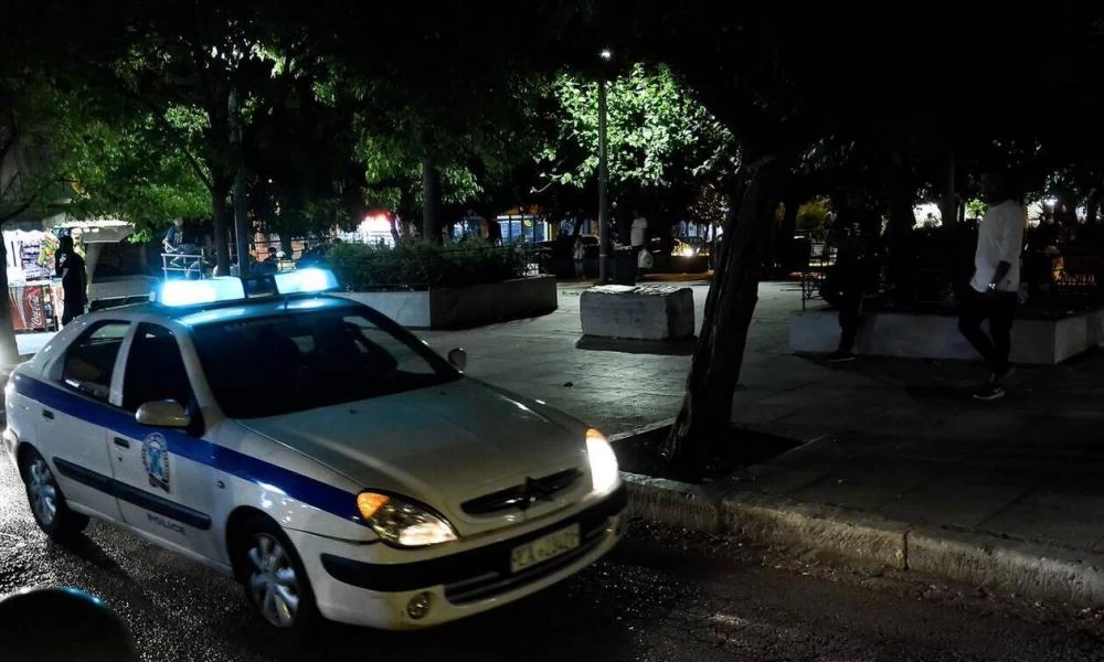 Χανιά: Έκαναν πάρτι σε πλατεία και κατέστρεψαν τα πάντα